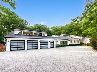 370 Stephen Hands Path, East Hampton, NY 11937