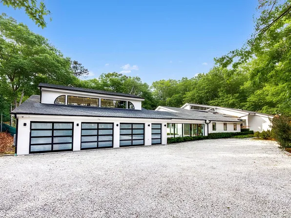 370 Stephen Hands Path, East Hampton, NY 11937