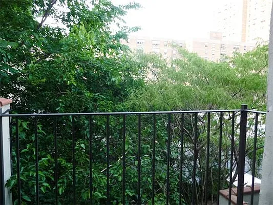 Rented by Aysaac Allen LLC | media 42