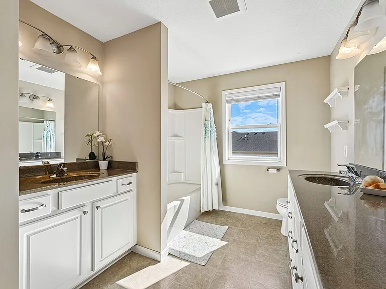 9519 Declaration Dr — Photo 27