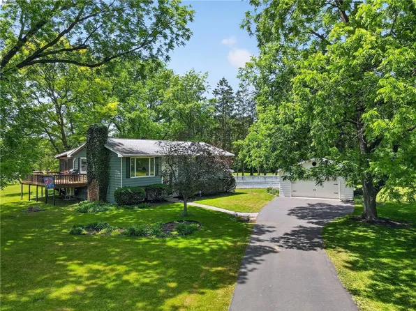 134 Armstrong Rd, Lansing, NY 14882
