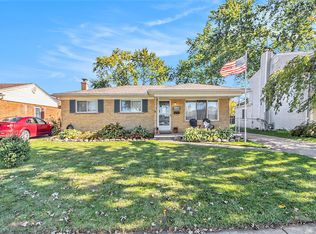 9903 Mueller St, Taylor, MI 48180