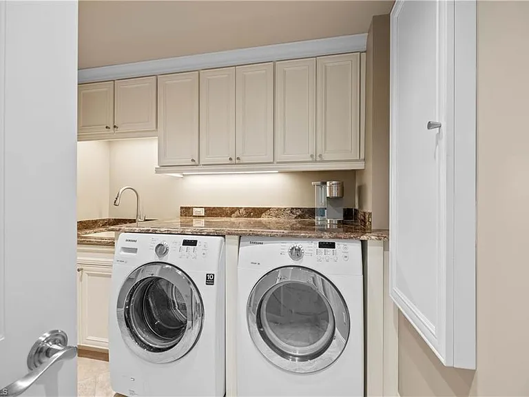 3991 Gulf Shore Blvd N #Penthouse 101 — Photo 35
