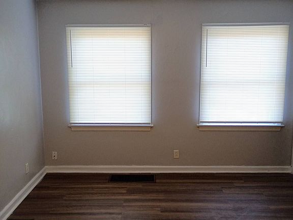 4th image of 518 Delaware Ave #2