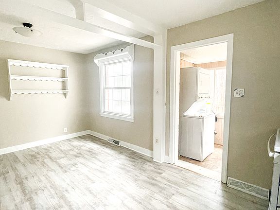 3rd image of 9833 S Wagstaff Cir