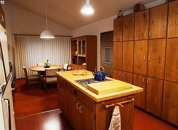 5th image of 600 Island Dr Unit 21