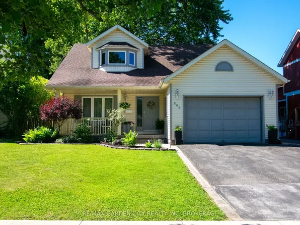 203 Leaside Dr, Welland, ON L3C 6N4