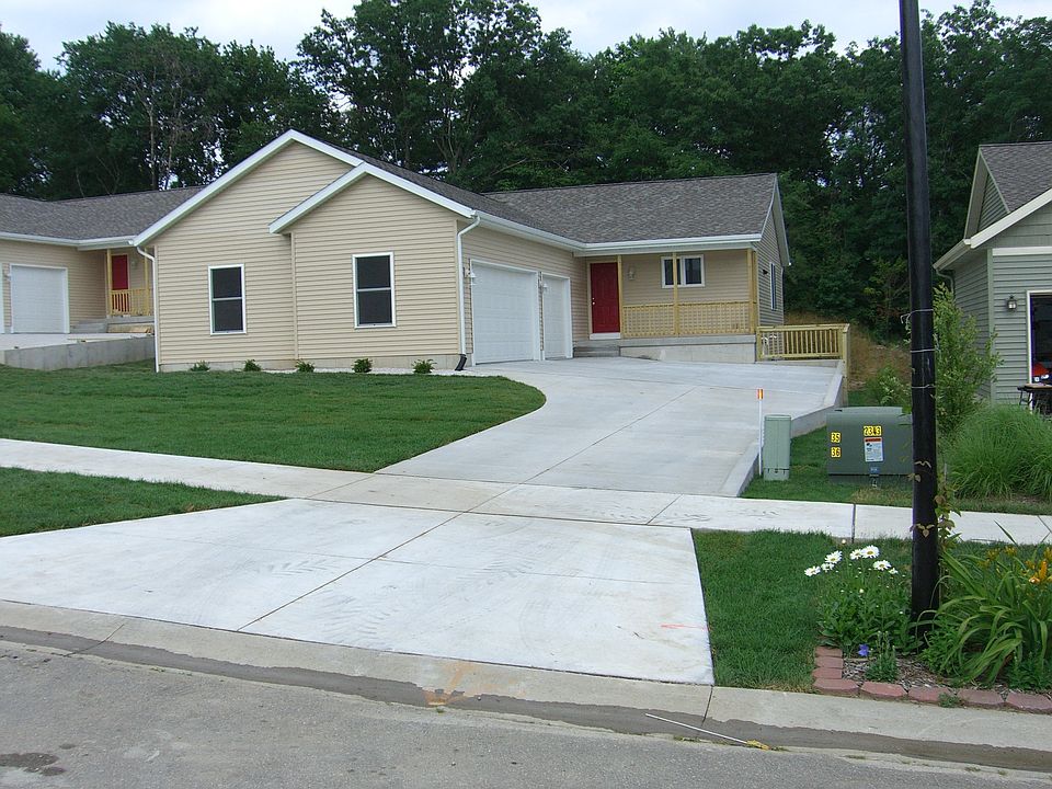 1st image of 956 Houseman Ave NE #Condo