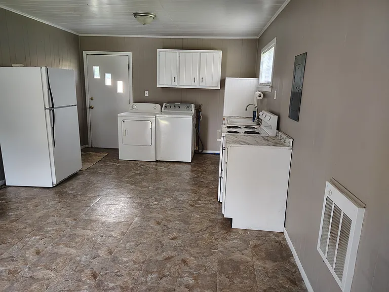 104 Lewis Kelley Rd — Photo 4