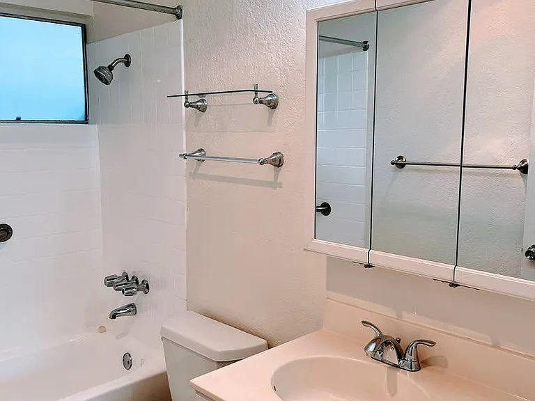12529 Oak Knoll Rd — Photo 10