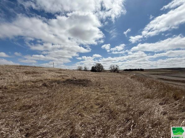 3077 Dodge Ave, Battle Creek, IA 51006