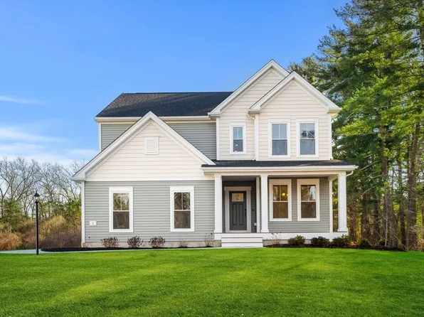 126 Pine St #1, Norton, MA 02766