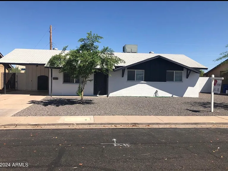 1634 W Crescent Ave — Photo 8