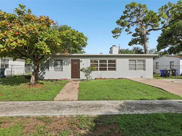 219 SW 21st Way, Fort Lauderdale, FL 33312