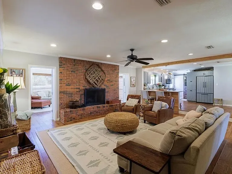 412 Terrace Blvd — Photo 16