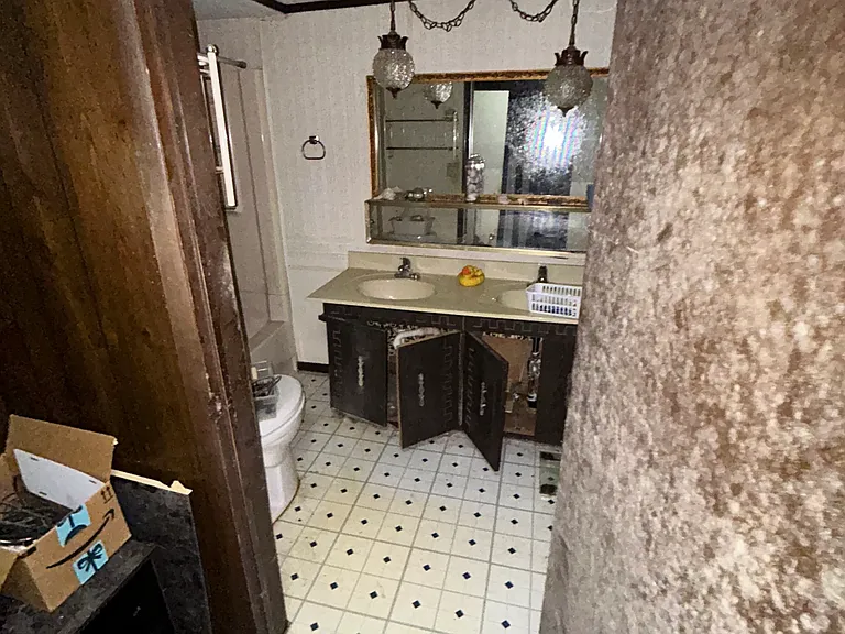 905 W Monroe St — Photo 12