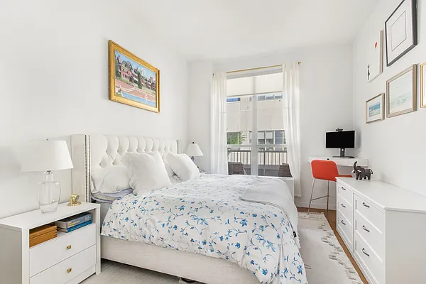 Sold by Nest Seekers International | media 6