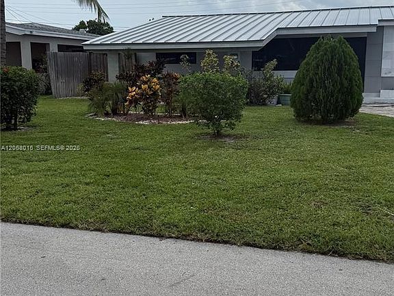 2nd image of 7672 Kismet St