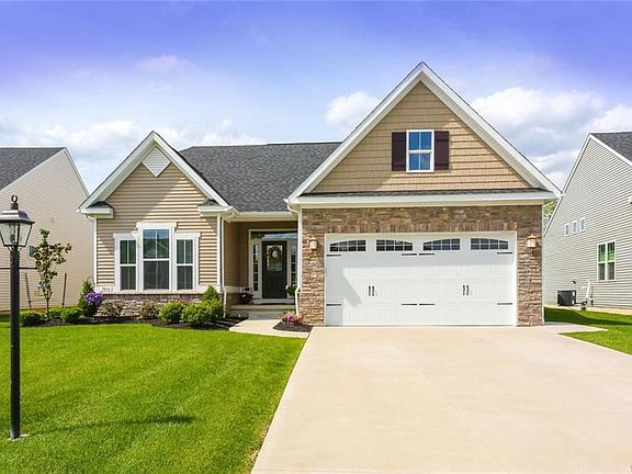 2nd image of 7016 Lakeside Dr