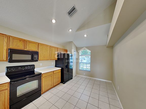 4th image of 13025 Waterbourne Dr