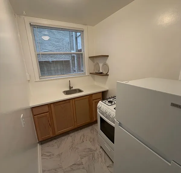 1604 Sanchez St #3 — Photo 8