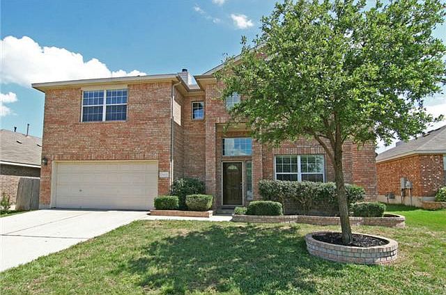 1st image of 20425 Farm Pond Ln