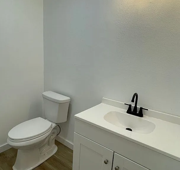 6684 Garvin Dr — Photo 15