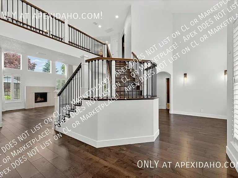 2527 W Astonte Dr — Photo 3