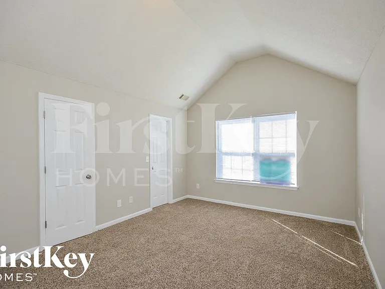 170 Capeton Ct — Photo 9