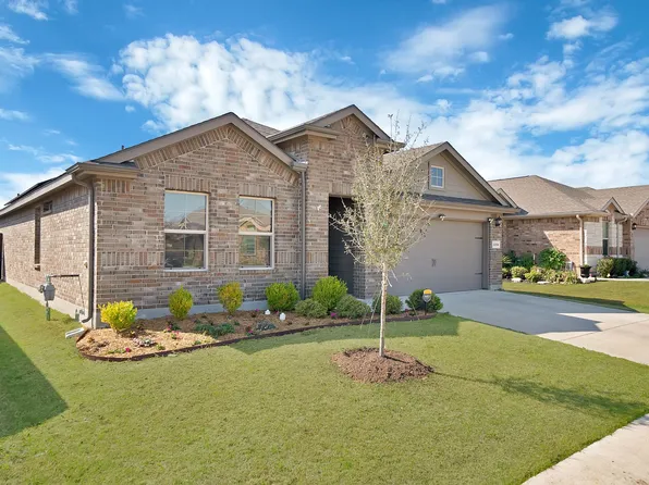 2304 Chesnee Rd, Fort Worth, TX 76108