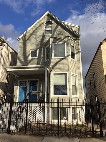1st image of 2717 N Hamlin Ave #2