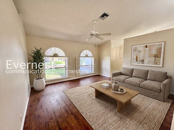 4th image of 5609 Rosewall Cir