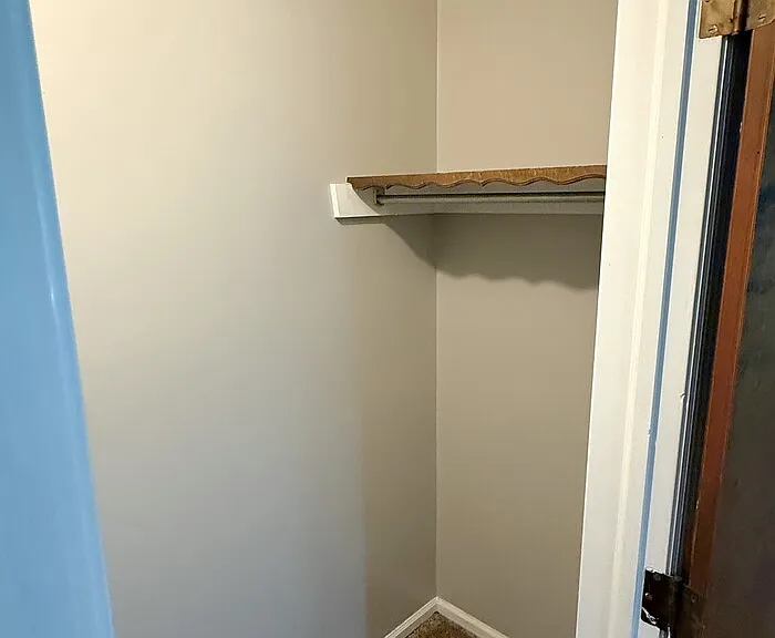 1862 Hampstead Dr — Photo 10