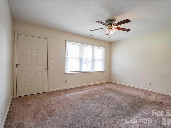 2nd image of 1904 Sulphur Springs Rd