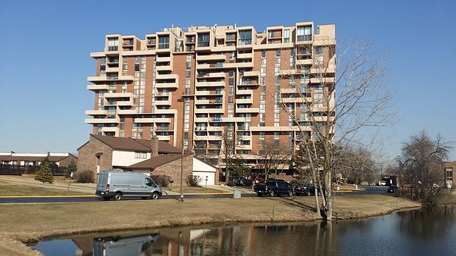 1st image of 465 W Dominion Dr Unit 307