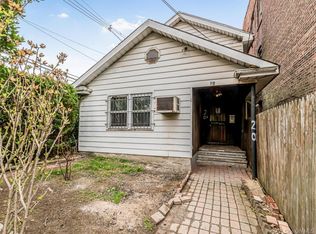 20 Saint Josephs Avenue, Yonkers, NY 10703