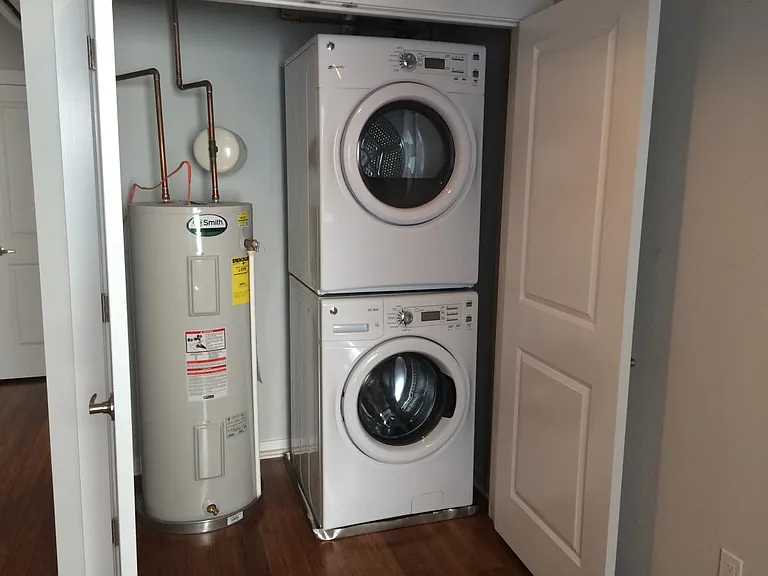 622 N 2nd St #203 — Photo 7