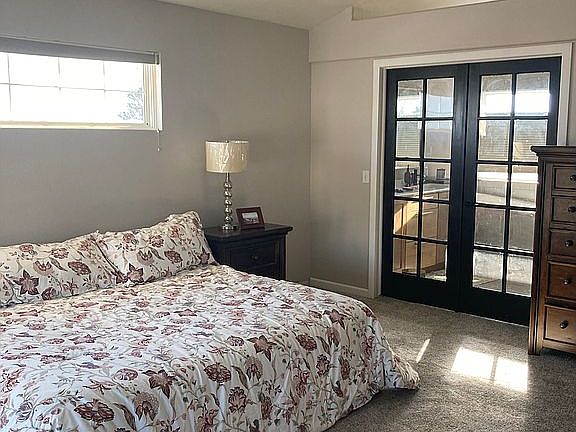 10. Large Main Bedroom