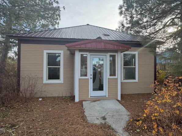 232 Willow Ave E, Fairfield, ID 83327