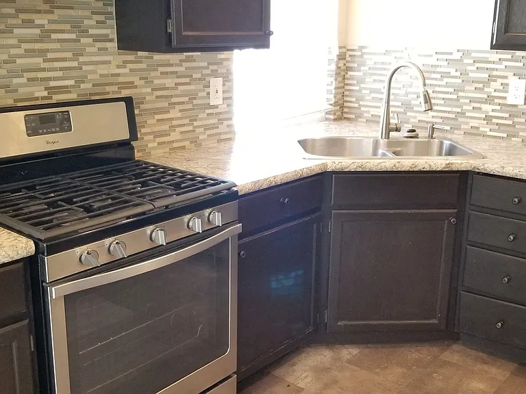 4315 Cedar Ct SE — Photo 11