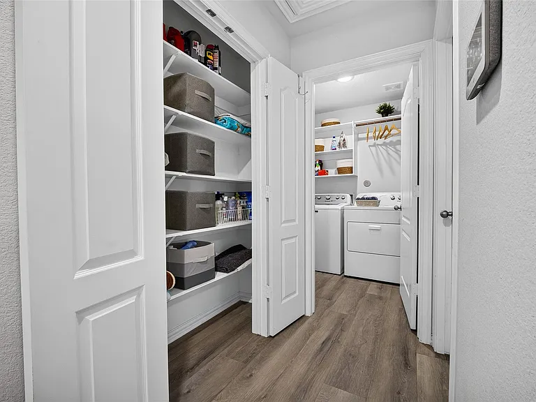12823 Silverbank Run Dr — Photo 14