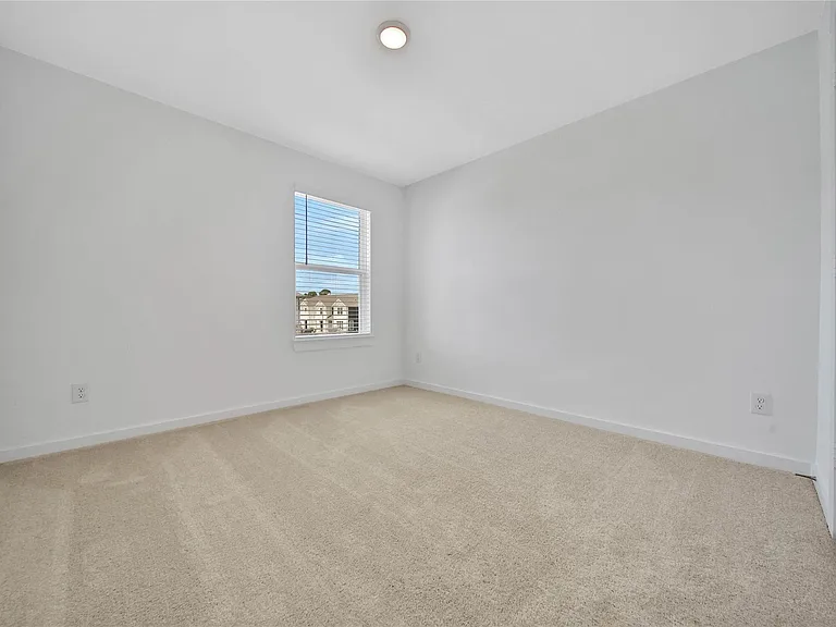 11915 De Carvalho Ln #12 — Photo 17