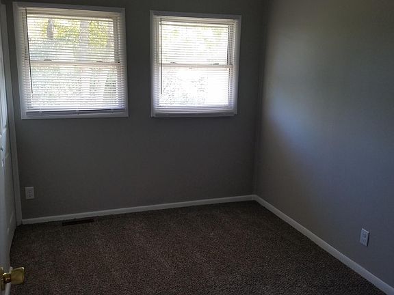 5th image of 2870 Woodman Dr