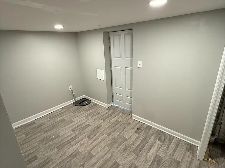 3704 W Belvedere Ave — Photo 26