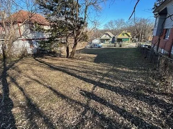 2018 Kansas Ave, Kansas City, MO 64127