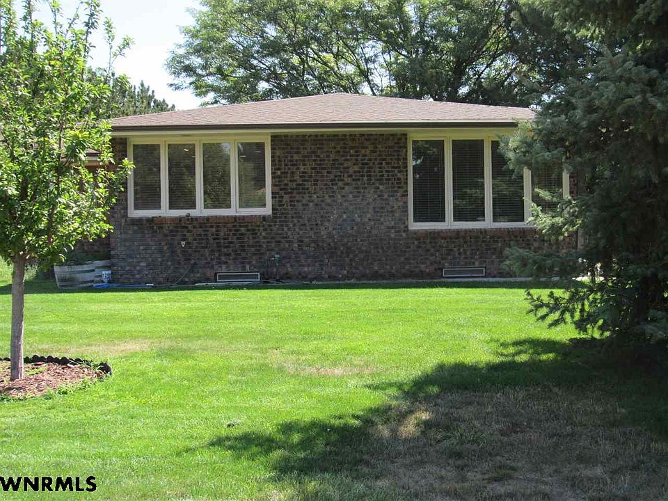 2nd image of 3115 Primrose Dr