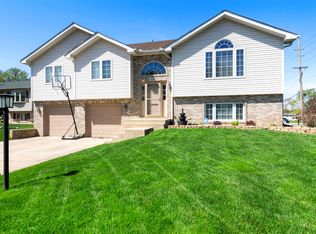 3252 Roswell Dr, Portage, IN 46368