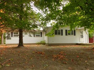 2073 Quince Rd, Walkerton, IN 46574