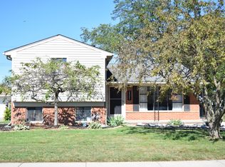 28205 Gilbert Dr, Warren, MI 48093