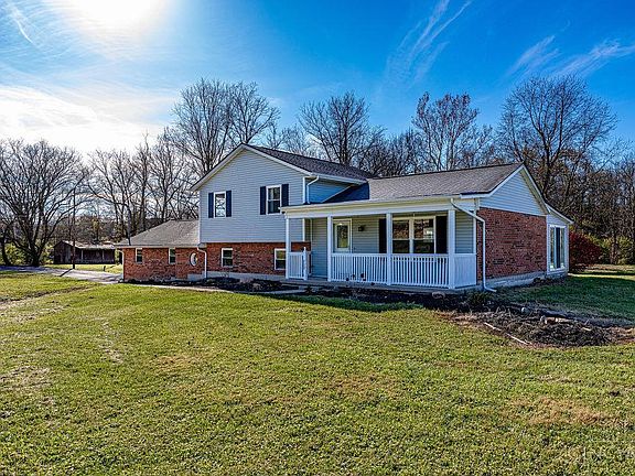 2nd image of 4581 California Rd